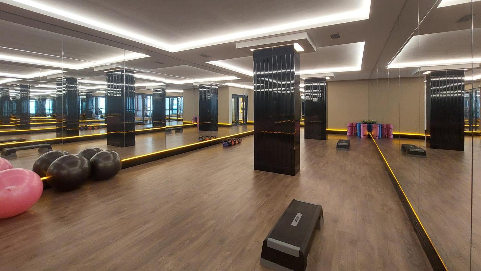 Yekta Trade Center Apartment Alanya Exterior photo